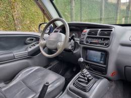 CHEVROLET - TRACKER - 2001/2001 - Verde - R$ 38.900,00